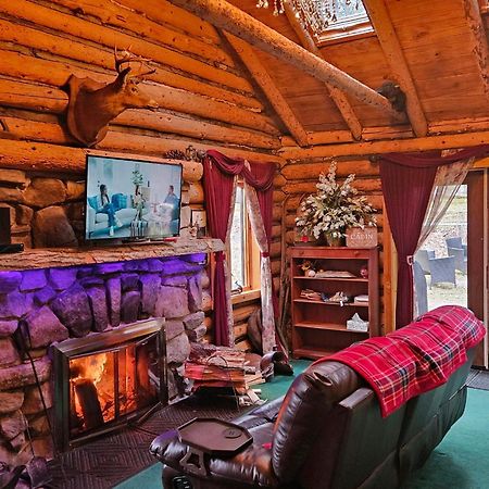 1913 Love Shack Bethel White Lake Ny Екстериор снимка