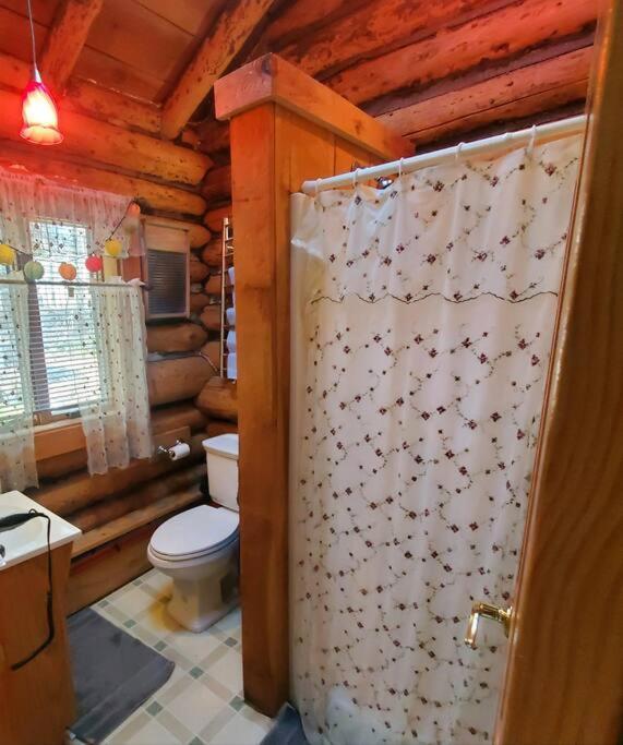 1913 Love Shack Bethel White Lake Ny Екстериор снимка