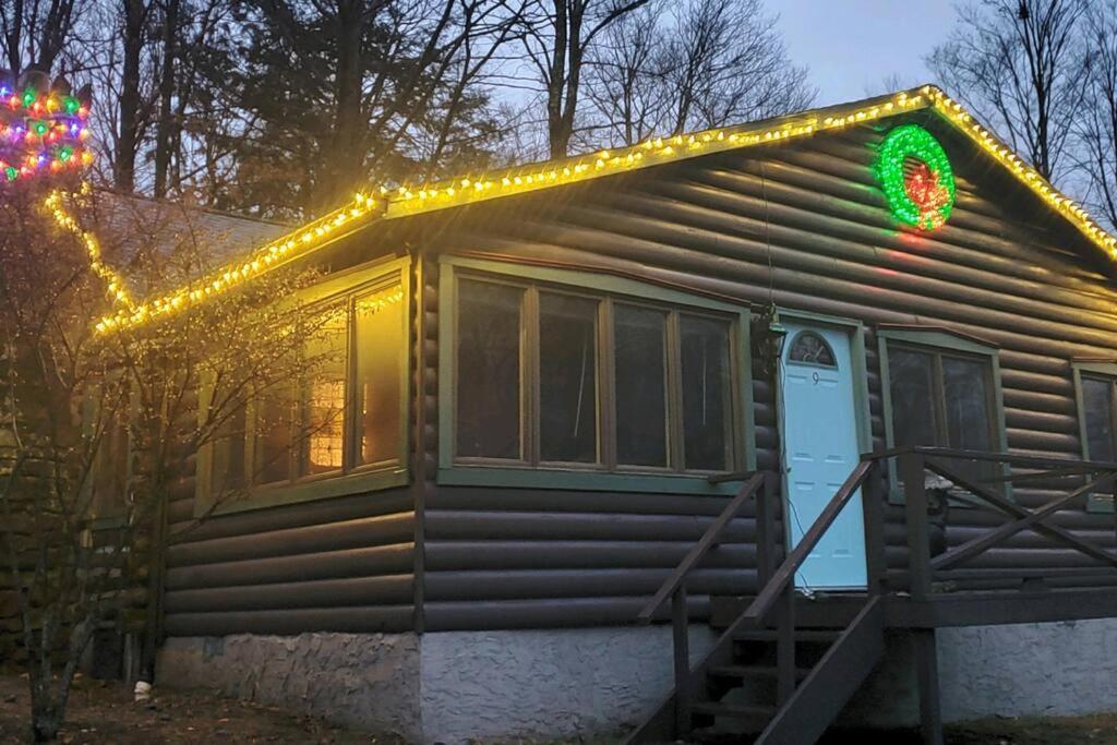 1913 Love Shack Bethel White Lake Ny Екстериор снимка