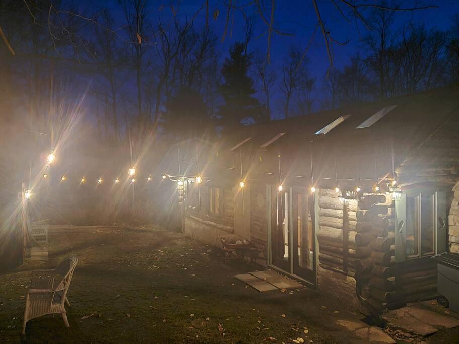 1913 Love Shack Bethel White Lake Ny Екстериор снимка